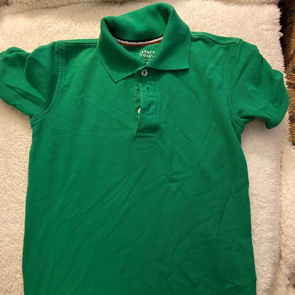 Kelly green button up shirt